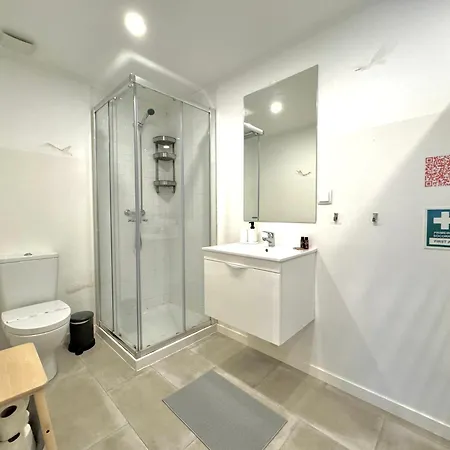 Apartment Curious Crow 1 By Homeful Homes *